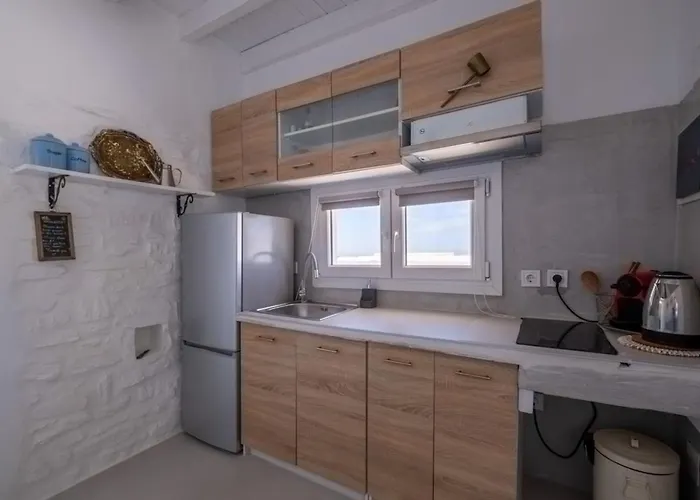 Votsalaki New In Parikia Apartman *