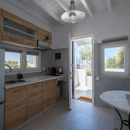 Votsalaki New In Parikia Apartment